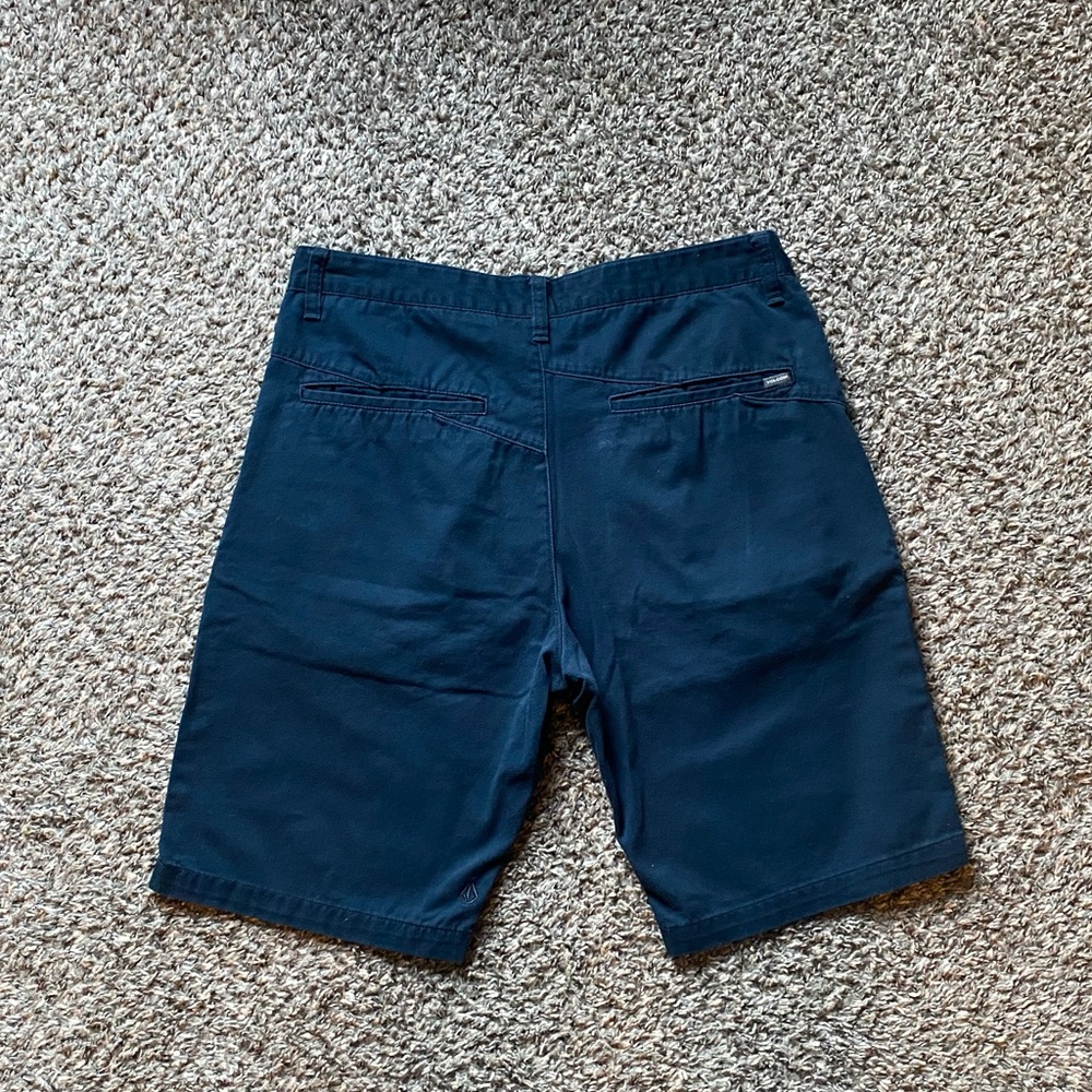 Volcom Vmonty Shorts And Wallet - image 5